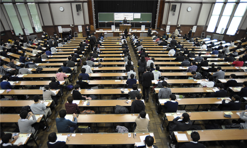 高考招生支援中西部 图解名额跨省调控