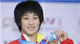 孙亚楠夺女子自由式摔跤48公斤级铜牌