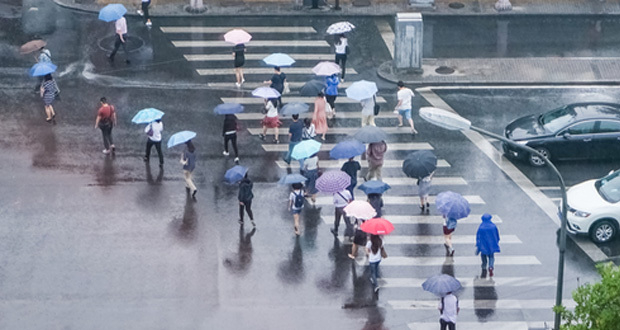 官方回应北京暴雨爽约:中到大雨是累计雨量