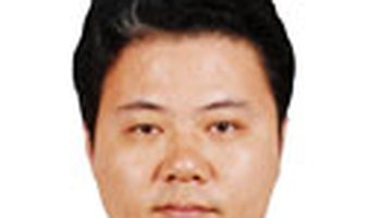 秦海翔