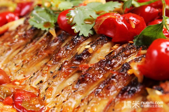 烤鱼4人套餐!烤鱼口味全，配菜丰富，价格最便宜、实惠，大众消费的高档享受!【4.2折】_郑州美食团购_360团购导航