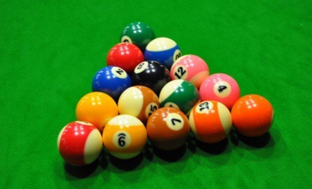 乔氏钢库台球畅打,提供免费储物柜服务,提供免