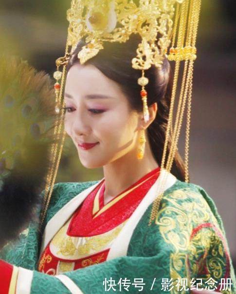 李依晓新剧分别搭档杨幂、赵丽颖,《扶摇》妖