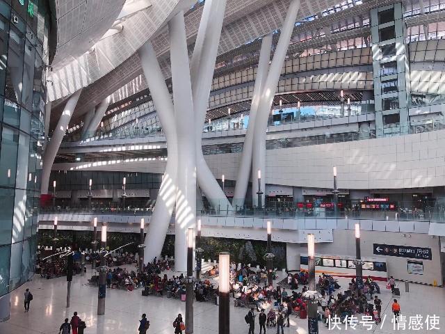从广州坐高铁去香港,实拍广州南站和西九龙站