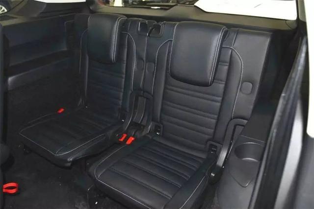���϶���7��SUV�ˣ���̥����ʵ������ôѡ