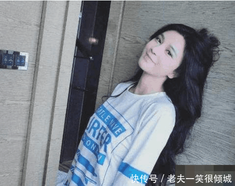 男子约女网友见面, 两人吃饭到一半! 男人就跑