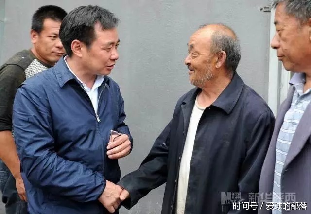 冯振东:决不辜负"全国优秀县委书记"称号