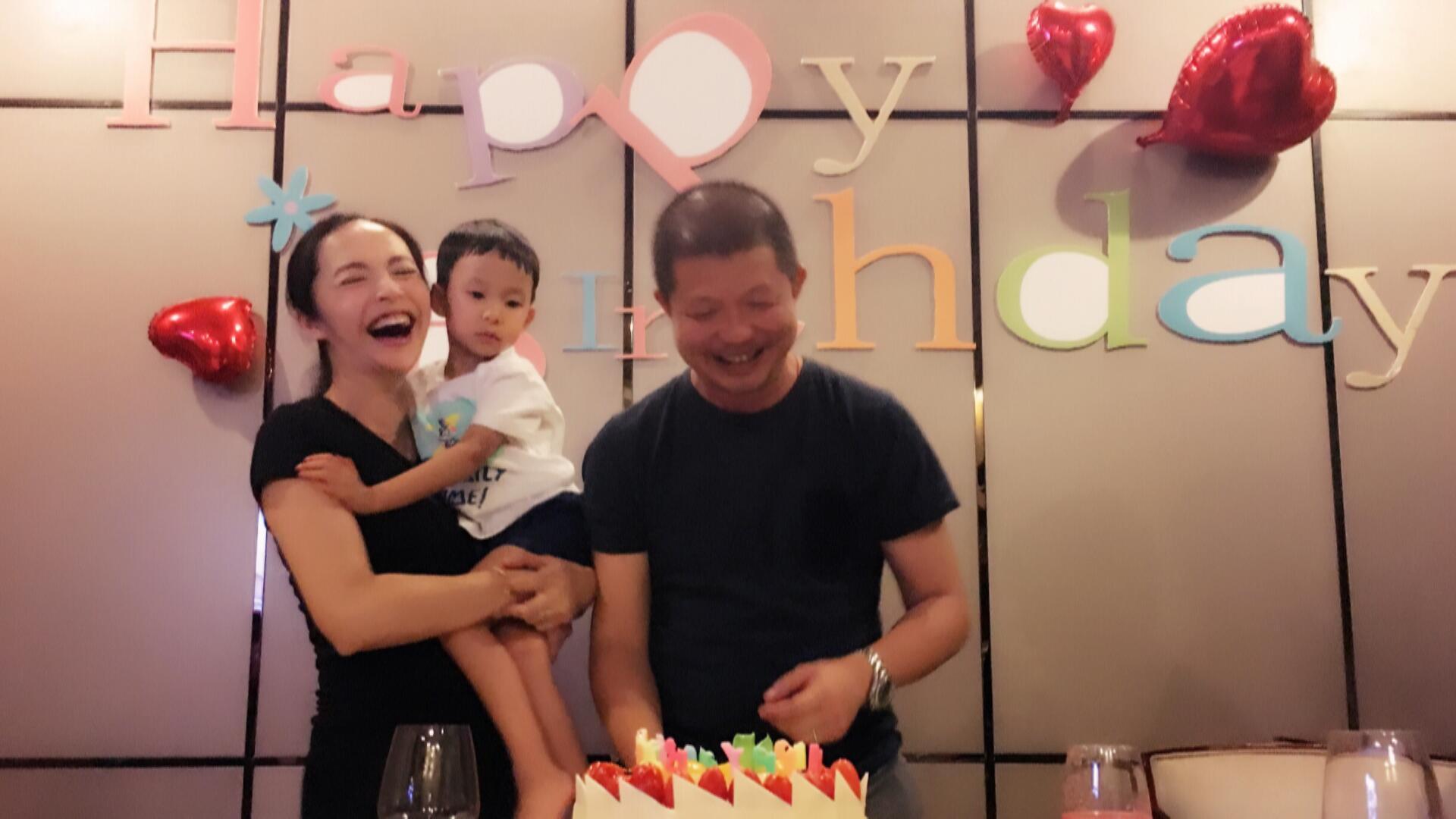 姚晨老公有钱吗图片