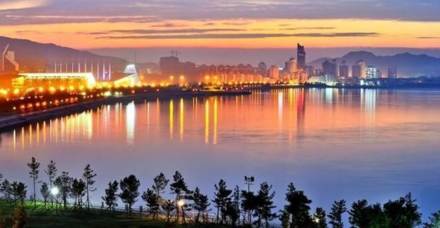 中国最宜居住的海滨城市之一,在之前的排名中