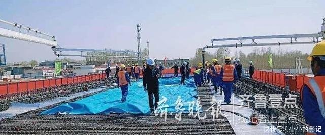 鲁南高铁曲菏段2标梁场首片梁浇筑,济宁承制5