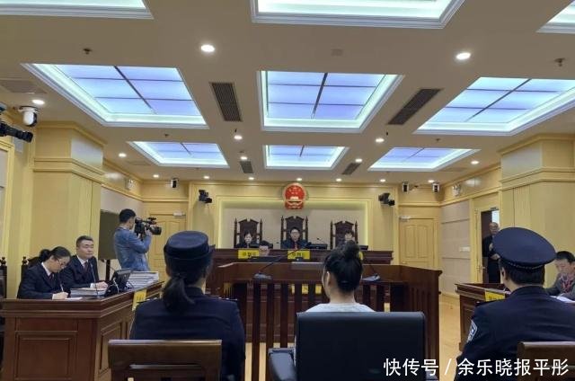 90后女生神操作!高买低卖迪士尼门票套现700