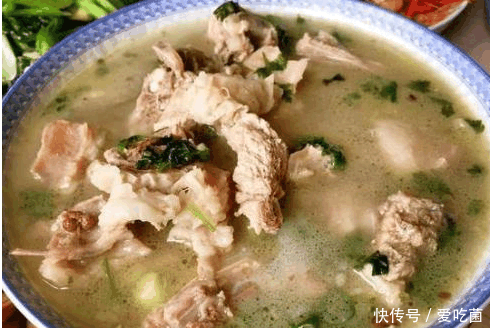 同事来家吃饭, 都夸老婆特别能干, 月初收到人事