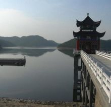 麻城浮桥河水库