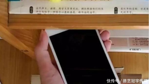 拼多多真良心,12元抢的新iPhone8,拆开后同学