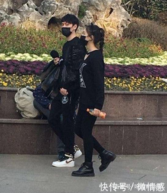 赵丽颖冯绍峰结婚,冯这么多任小花女友为何就