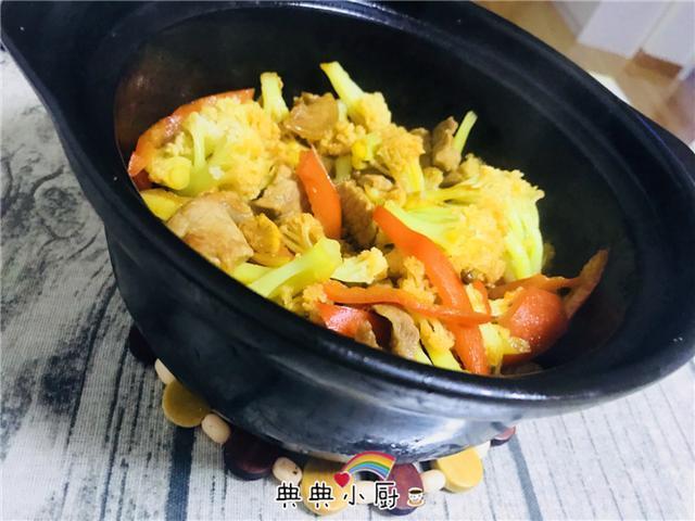 烧花菜不放一滴水,但却又香又好吃,一盘没吃过瘾