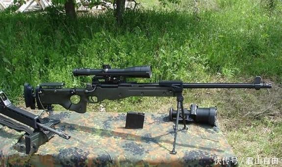 百科军事 AWP狙击枪
