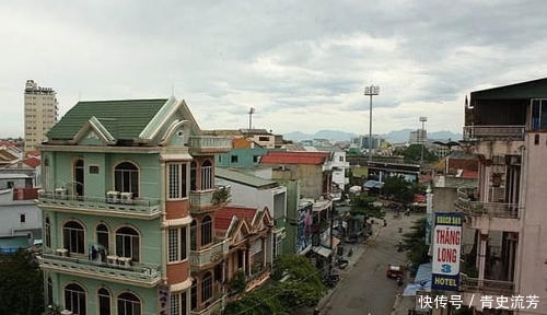 在越南,普通人一个月收入2000是什么水平?看