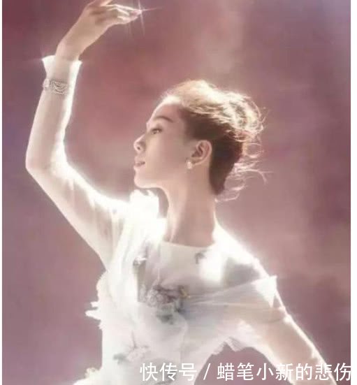 刘诗诗早期跳芭蕾舞,天鹅颈太迷人,被她美到