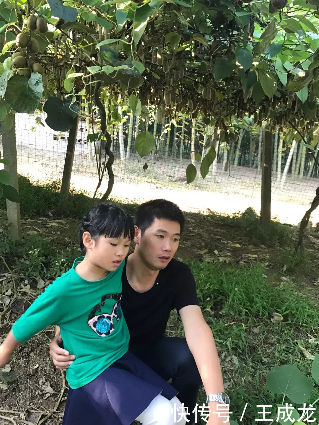 小女孩想当县长,理由竟是…网友:所有警察都在