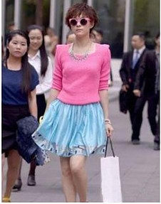 粉色配什么颜色好看_玫粉色配什么颜色好看_