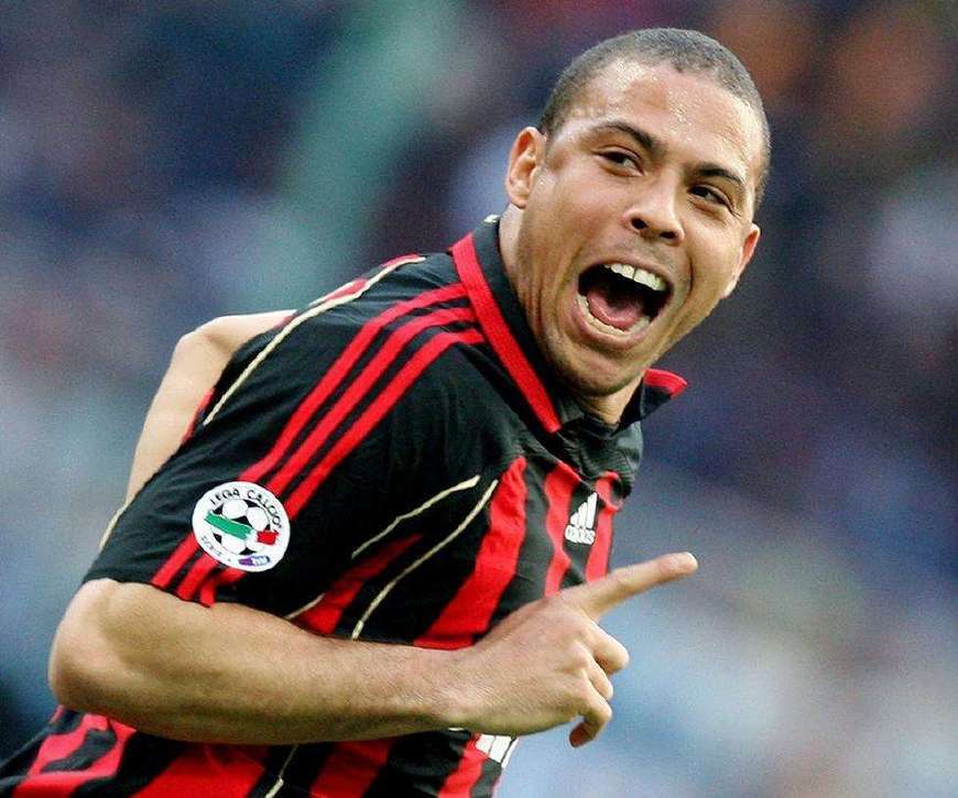 感谢罗纳尔多用一年四季的无常,带给了足坛的