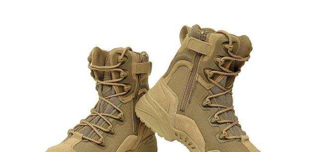 美军军靴很轻便看美国兵特写镜头也就那样,别