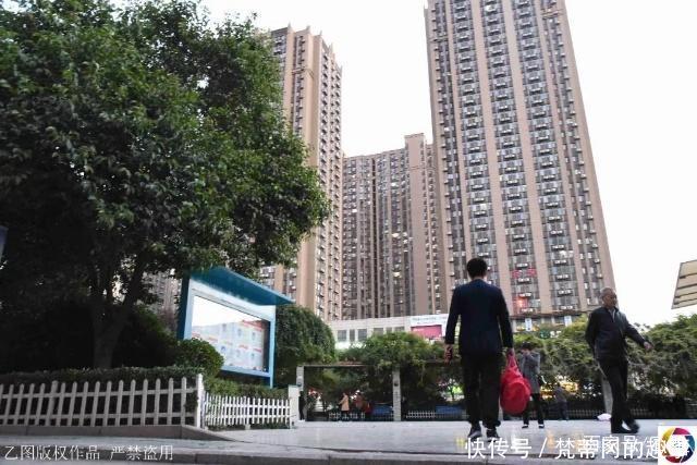 6岁女童饱受病痛折磨,妈妈心碎宝贝你要是疼,