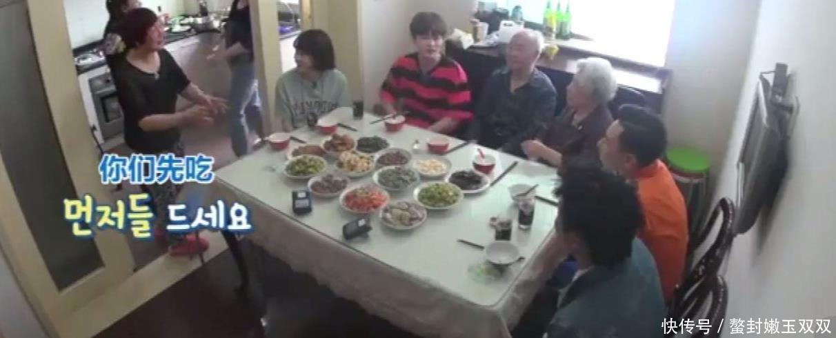 韩国明星到中国人家里蹭饭,上海老爷子一句话