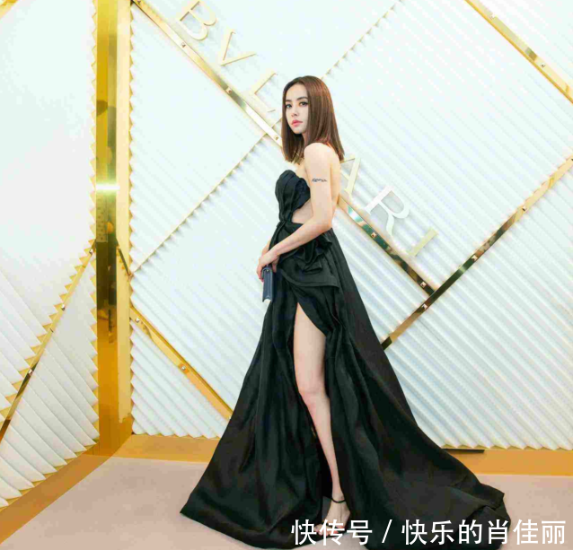 蔡依林微博更文,接到陌生电话被问是否单身,