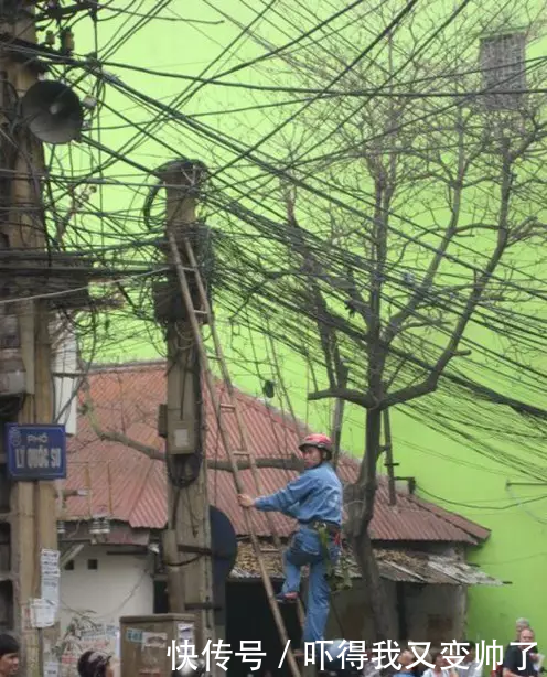 开心一刻笑话:女儿读幼儿园大班,每天老师会布