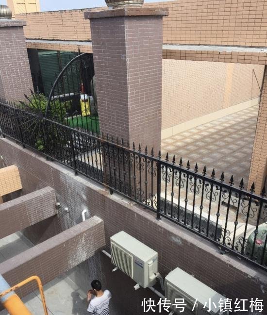 深圳一小区从楼顶到停车场都被投诉存在大量违