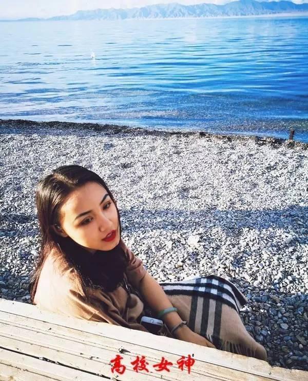 四川传媒学院八大新生女神,美到窒息!