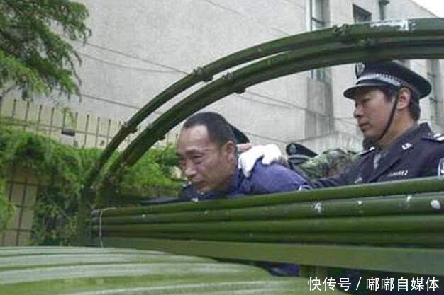 他砍死情人之后，用炸药炸死100多人，其中有不少无辜人员。