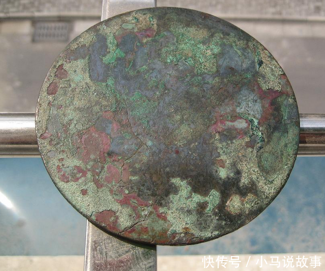 古代深宫寂寞的宫女,除了找太监做对食夫妻,还