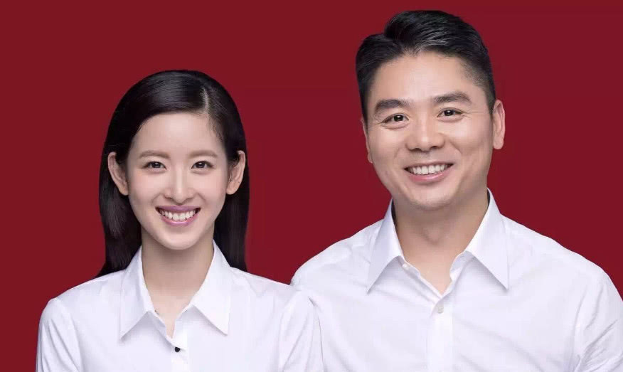 马云妻子,刘强东妻子,王建林妻子,差距一目了然