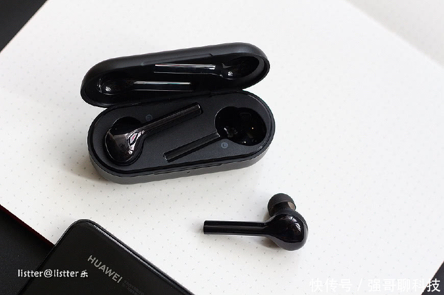 一次音质上战胜了蓝牙却也更有时尚感,华为Fr
