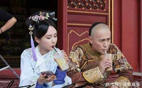 张雪迎点赞了与秦俊杰暧昧视频,自称是手滑 杨