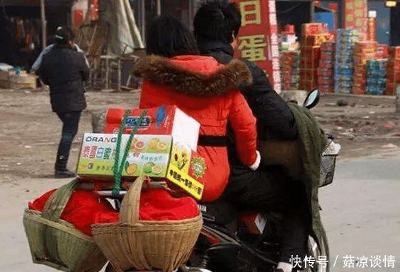 婆婆每来我们家都吃三大碗饭,送她回去,临走时偷听到一话我泪崩