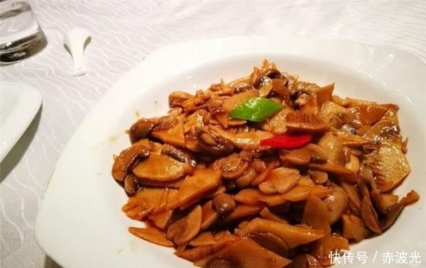 这一道菜,把中国南北方的“鲜”都煮了,怪不得价值连城 888真人bbin