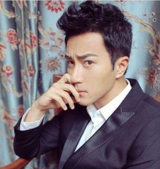 刘恺威离婚后再次官宣喜讯,粉丝热议恭喜恭喜