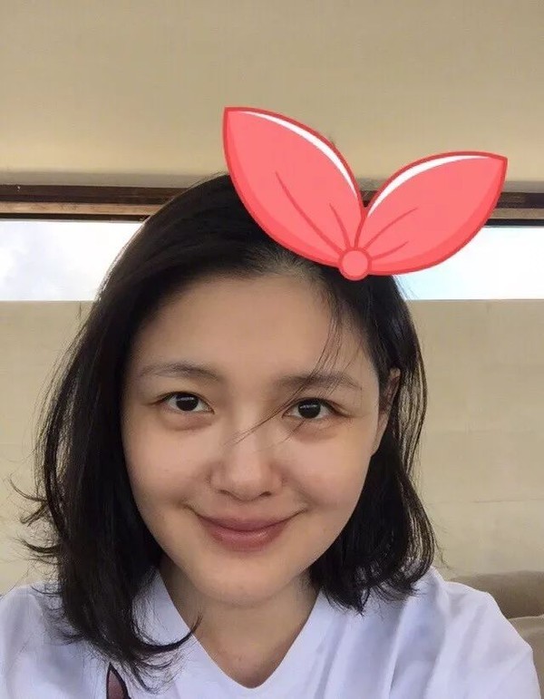 小S一来就变搞笑，看到S姐妹热热闹闹还是戳到了我们的青春！
