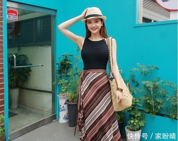 无吊带不夏天,get吊带的4种穿法,搭配出高级感 e世博国际APP
