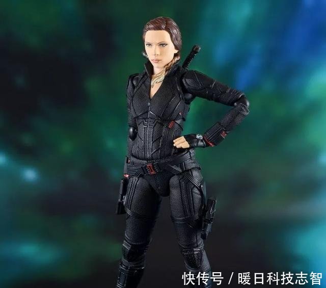 《复联4》SHF灭霸等多款实物曝光!头雕好评,