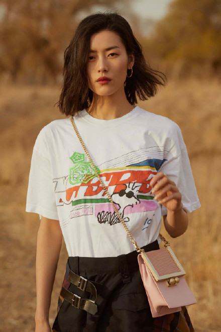 衣品最能抗的明星!郑秀文范玮琪真的好年轻