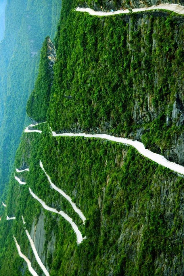 北纬30°上又一个神秘仙境，凭什么惊艳世界？