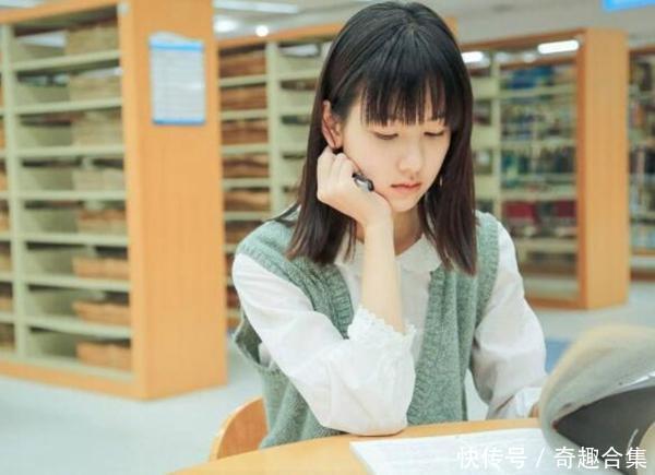 中国最美大学校花排名 t013b1cfb0c22d2e61f.jpg