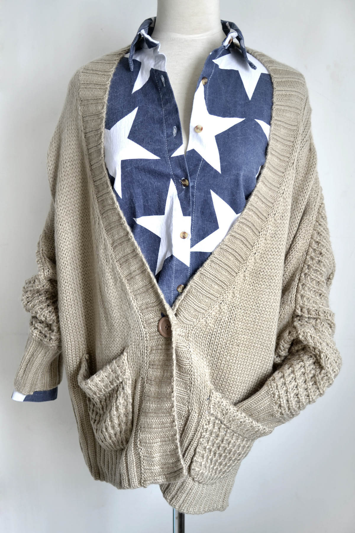 霸气NANA原单披肩蝙蝠袖<em>开衫毛衣</em>外套大码不