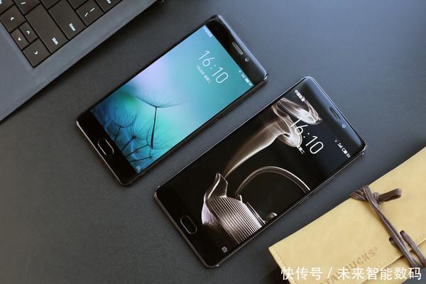 价格惨遭腰斩!双屏设计+P30+128GB+索尼双摄