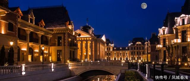 大连是个很有情趣的地区,风光迷人美女如云!